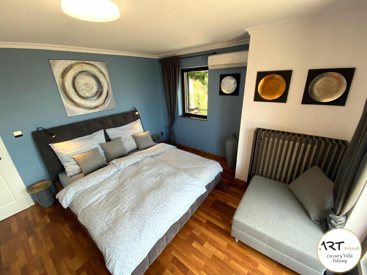 Arttrend Luxury Villa ティハニ エクステリア 写真